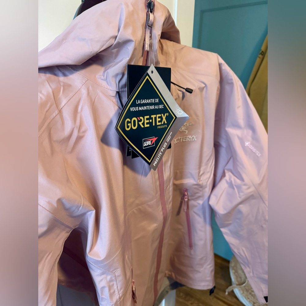 Arc'teryx Beta Jacket